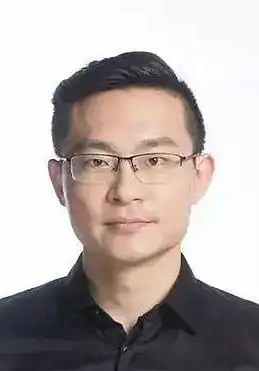 凭借该剧中的“林多美”一角被大众熟知