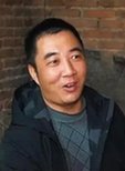身材高大